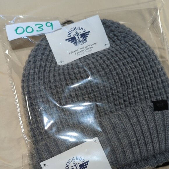 Dockers Gray Thermal Knit Hat - Picture 5 of 5